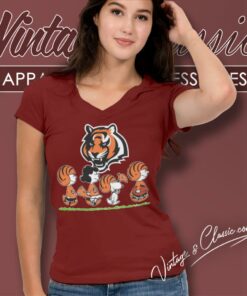 Snoopy Peanuts Cheer For The Cincinnati Bengals V Neck TShirt