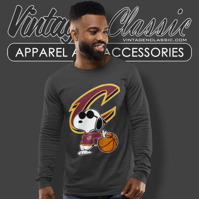Snoopy Peanuts Cleveland Cavaliers Nba Long Sleeve Tee Snoopy Peanuts Cleveland Cavaliers Nba Long Sleeve Tee