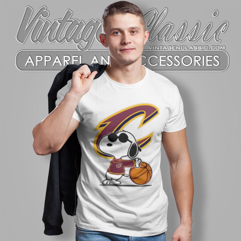Snoopy Peanuts Cleveland Cavaliers Nba T Shirt Snoopy Peanuts Cleveland Cavaliers Nba T Shirt