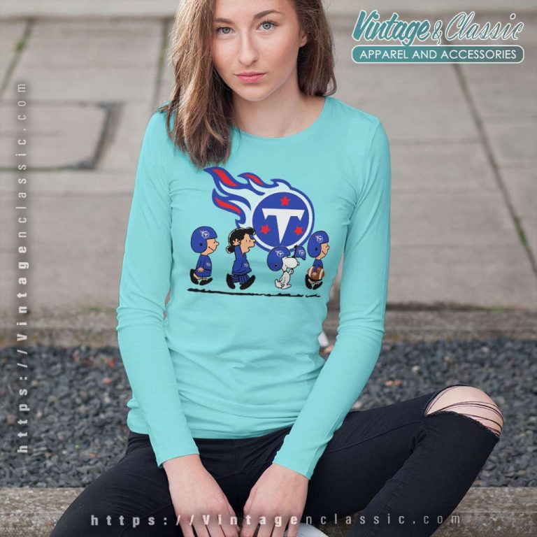Snoopy Peanuts Fan Tennessee Titans Long Sleeve Tee Snoopy Peanuts Fan Tennessee Titans Long Sleeve Tee