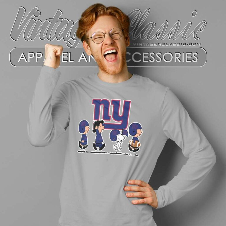 Snoopy Peanuts Football Team With The New York Giants Long Sleeve Tee Snoopy Peanuts Football Team With The New York Giants Long Sleeve Tee