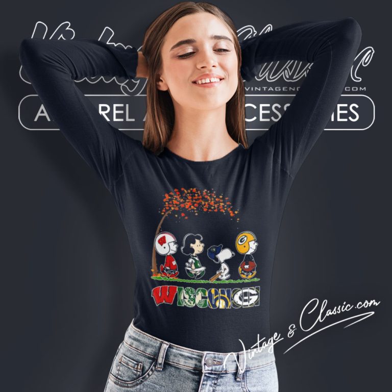 Snoopy Peanuts Loves Fall And Wisconsin Green Bay Packers Milwaukee Bucks Brewers Long Sleeve Tee Snoopy Peanuts Loves Fall And Wisconsin Green Bay Packers Milwaukee Bucks Brewers Long Sleeve Tee