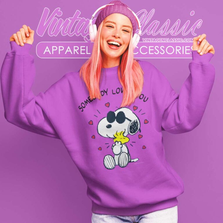 Snoopy Peanuts Somebody Loves You Sweatshirt Snoopy Peanuts Somebody Loves You Sweatshirt