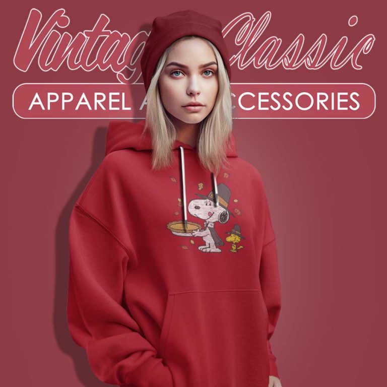 Snoopy Peanuts Thanksgiving Scene Hoodie Snoopy Peanuts Thanksgiving Scene Hoodie