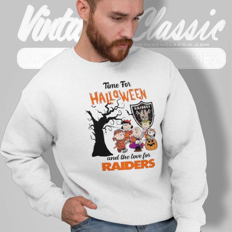 Snoopy Peanuts Time For Halloween And The Love For Raiders Sweatshirt Snoopy Peanuts Time For Halloween And The Love For Raiders Sweatshirt