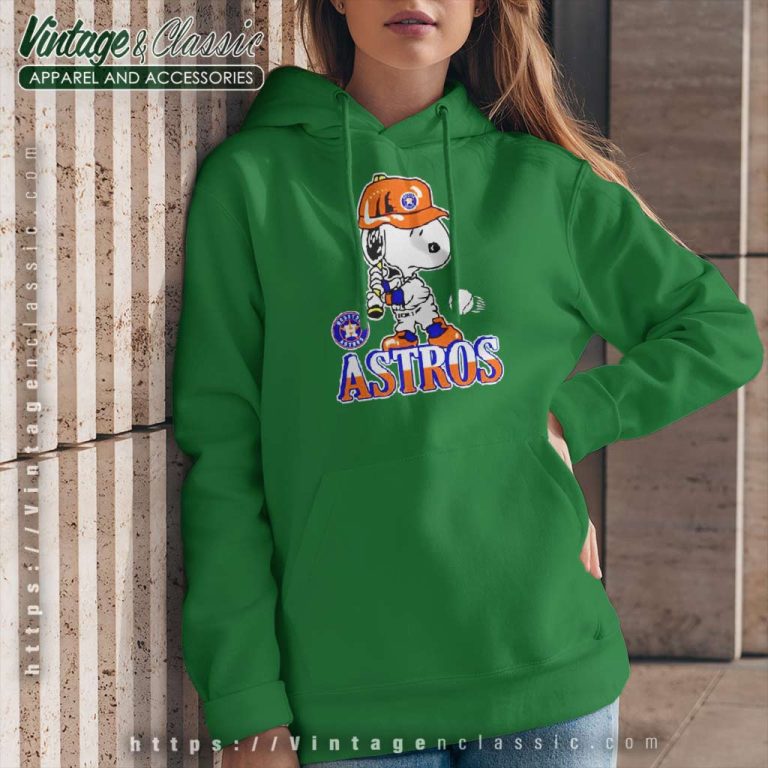 Snoopy Playing Baseball Houston Astros Hoodie Snoopy Playing Baseball Houston Astros Hoodie