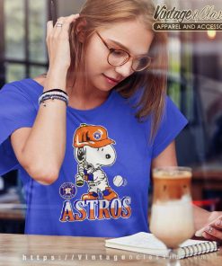 Snoopy Playing Baseball Houston Astros Women TShirt