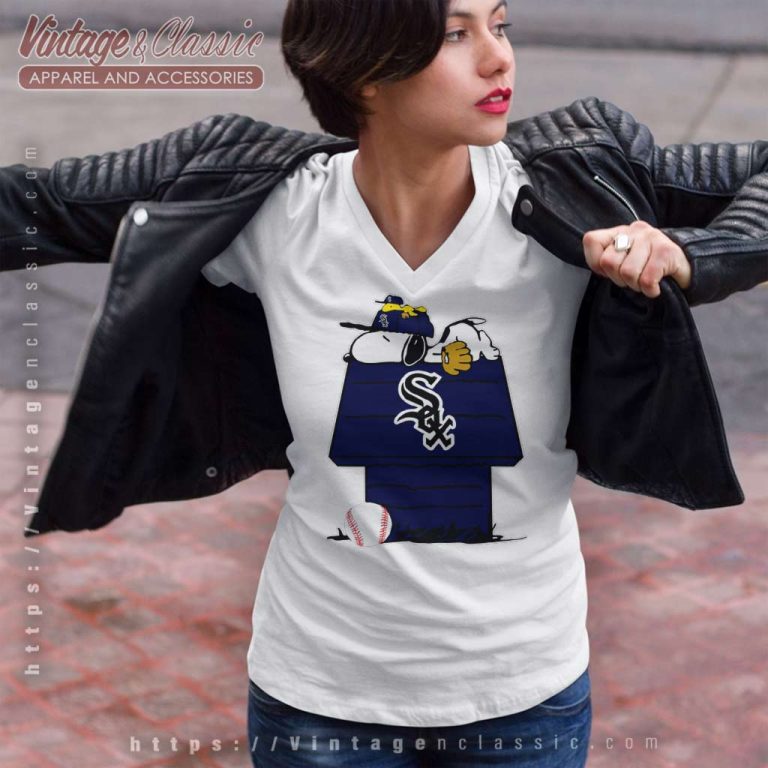 Snoopy Sleep Chicago White Sox V Neck TShirt Snoopy Sleep Chicago White Sox V Neck TShirt