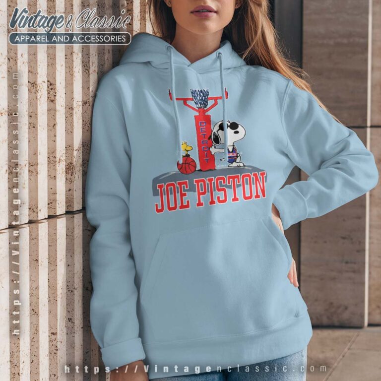 Snoopy Sports Detroit Pistons Light Blue Hoodie Snoopy Sports Detroit Pistons Light Blue Hoodie