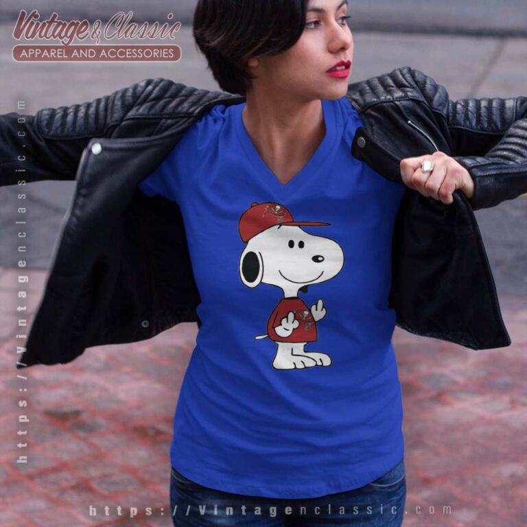 Snoopy Tampa Bay Buccaneers V Neck TShirt Snoopy Tampa Bay Buccaneers V Neck TShirt
