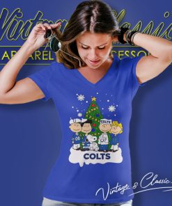 Snoopy The Peanut Christmas Tree Indianapolis Colts V Neck TShirt