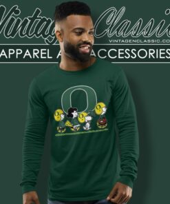 Snoopy The Peanuts Cheer For The Oregon Ducks Long Sleeve Tee