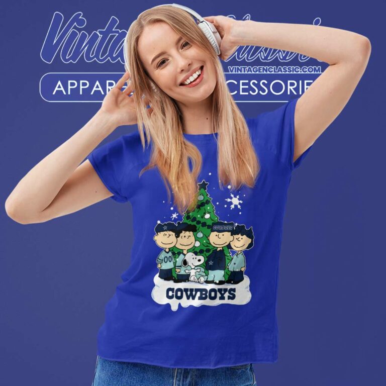 Snoopy The Peanuts Dallas Cowboys Christmas Women TShirt Snoopy The Peanuts Dallas Cowboys Christmas Women TShirt