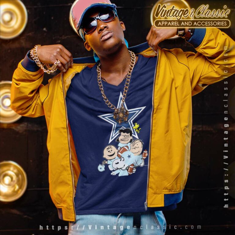 Snoopy The Peanuts Dallas Cowboys V Neck TShirt Snoopy The Peanuts Dallas Cowboys V Neck TShirt