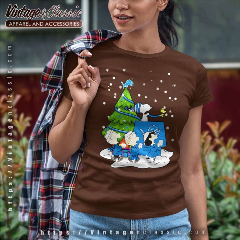 Snoopy Peanuts Detroit Lions Christmas Women TShirt Snoopy Peanuts Detroit Lions Christmas Women TShirt