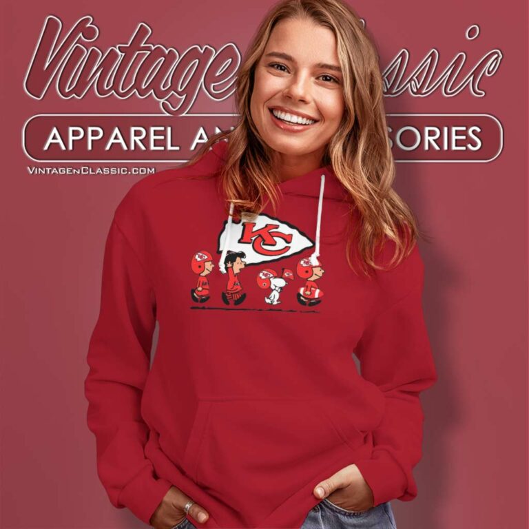 Snoopy The Peanuts Kansas City Chiefs Hoodie Snoopy The Peanuts Kansas City Chiefs Hoodie