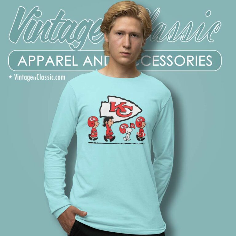 Snoopy The Peanuts Kansas City Chiefs Long Sleeve Tee Snoopy The Peanuts Kansas City Chiefs Long Sleeve Tee