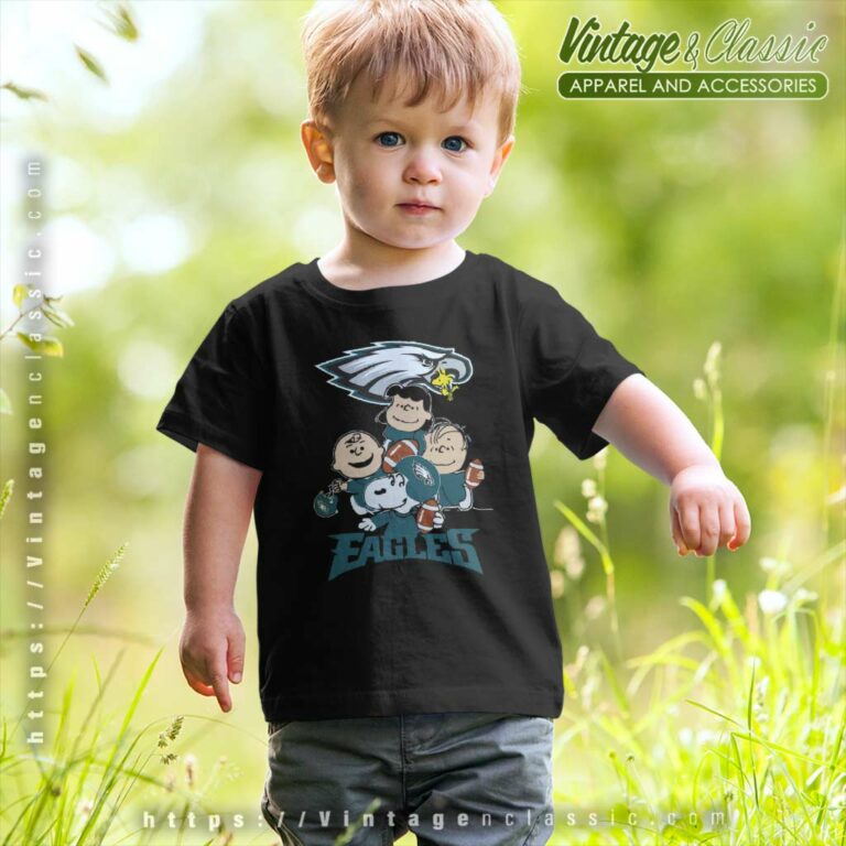 Snoopy The Peanuts Philadelphia Eagles Kids T Shirt Snoopy The Peanuts Philadelphia Eagles Kids T Shirt