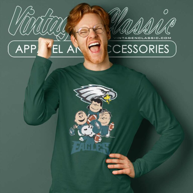 Snoopy The Peanuts Philadelphia Eagles Long Sleeve Tee Snoopy The Peanuts Philadelphia Eagles Long Sleeve Tee