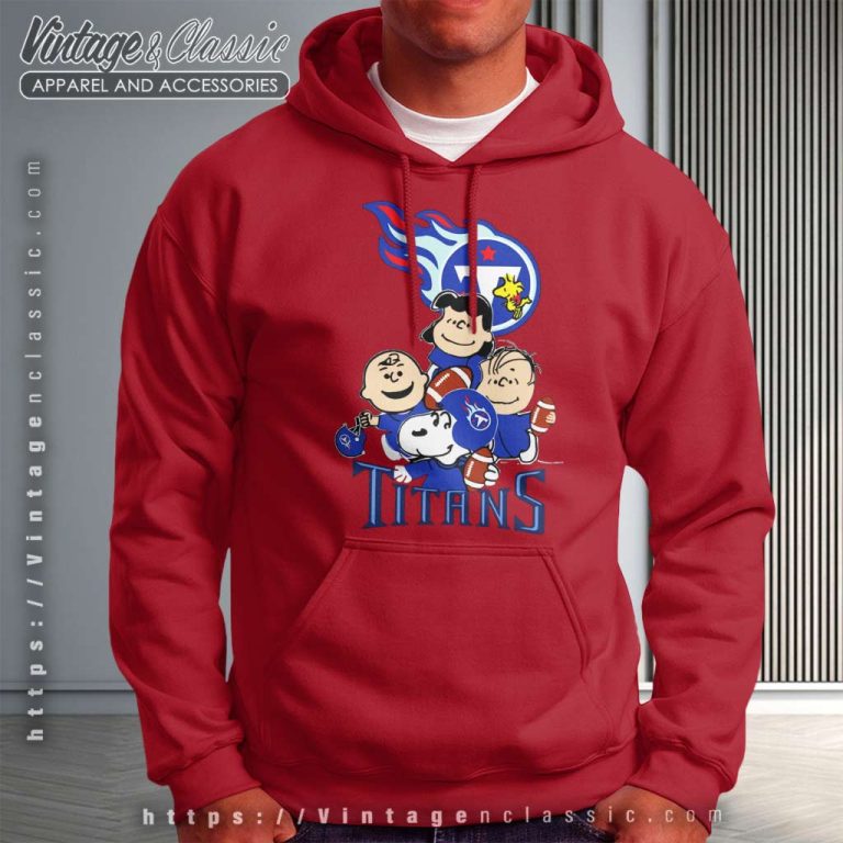 Snoopy The Peanuts Tennessee Titans Hoodie Snoopy The Peanuts Tennessee Titans Hoodie