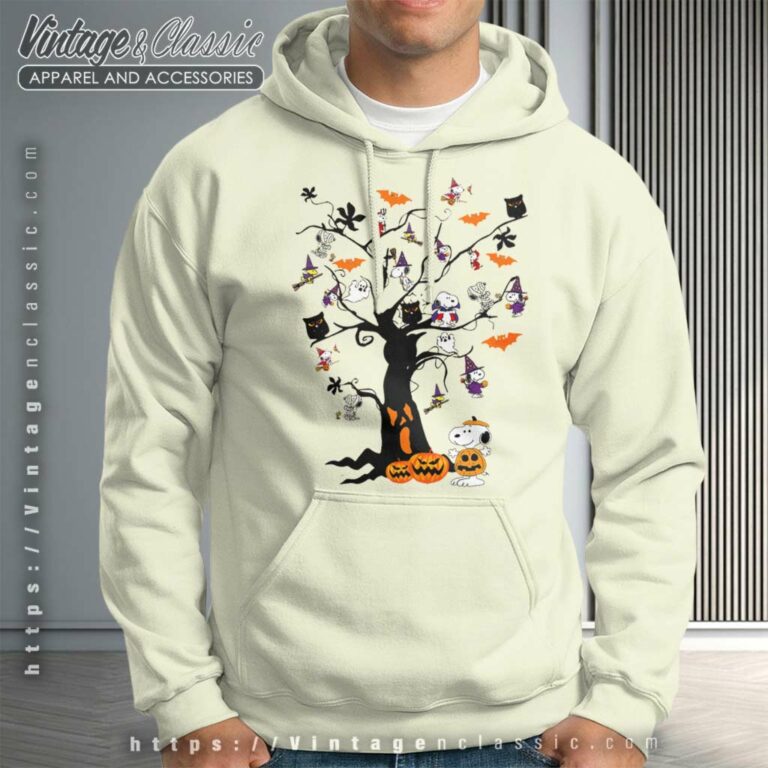 Snoopy Tree Halloween Cute Hoodie Snoopy Tree Halloween Cute Hoodie