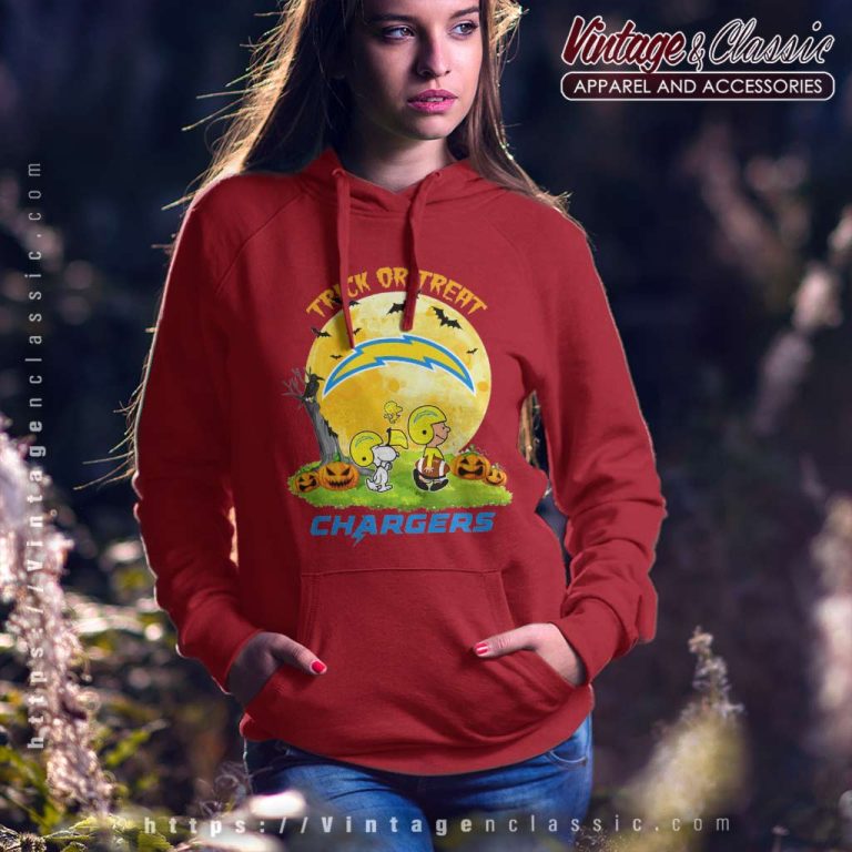 Snoopy Trick Or Treat Halloween Los Angeles Chargers Hoodie Snoopy Trick Or Treat Halloween Los Angeles Chargers Hoodie