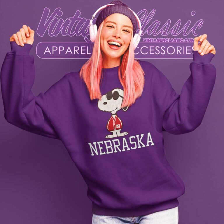 Snoopy University Of Nebraska Sweatshirt Snoopy University Of Nebraska Sweatshirt