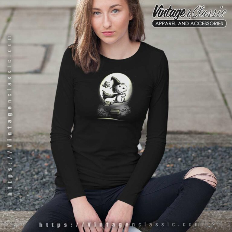 Snoopy Witch And Woodstock Night Halloween Long Sleeve Tee Snoopy Witch And Woodstock Night Halloween Long Sleeve Tee