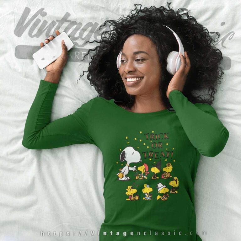 Snoopy Witch Woodstock Halloween Trick Or Treat Long Sleeve Tee Snoopy Witch Woodstock Halloween Trick Or Treat Long Sleeve Tee