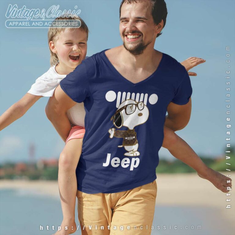 Snoopy With Jeep Cute V Neck TShirt Snoopy With Jeep Cute V Neck TShirt