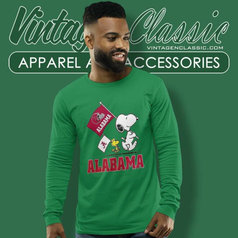 Snoopy Woodstock Alabama Crimson Tide Flag Long Sleeve Tee Snoopy Woodstock Alabama Crimson Tide Flag Long Sleeve Tee