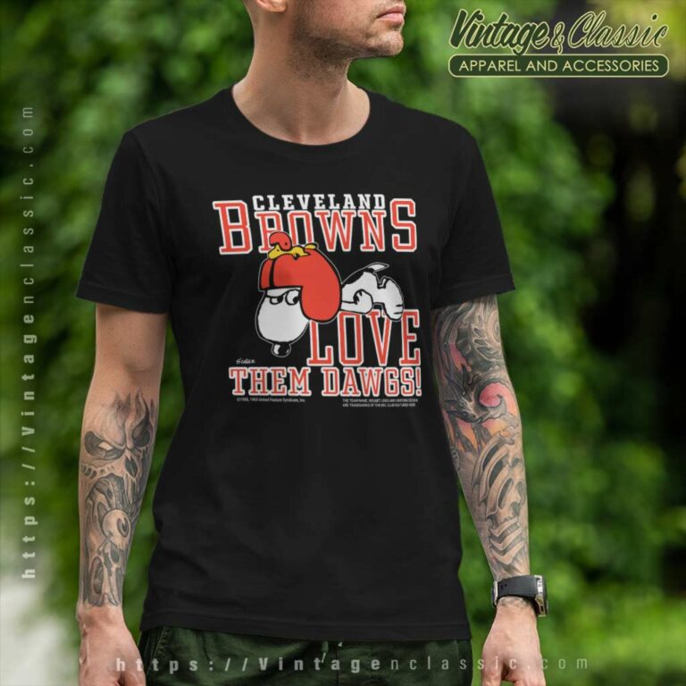 Snoopy Woodstock Cleveland Browns NFL T Shirt Snoopy Woodstock Cleveland Browns NFL T Shirt