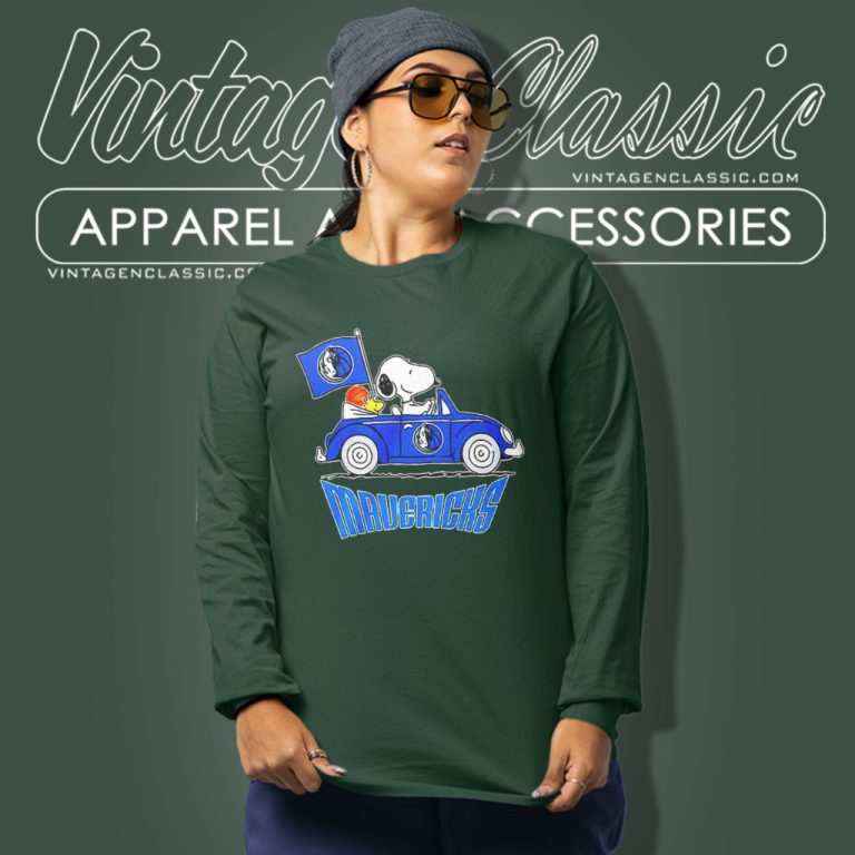 Snoopy Woodstock Driving Car Dallas Mavericks Long Sleeve Tee Snoopy Woodstock Driving Car Dallas Mavericks Long Sleeve Tee