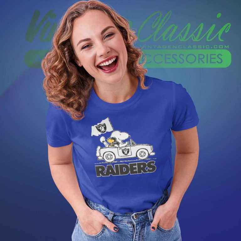 Snoopy Woodstock Driving Car Las Vegas Raiders Women TShirt Snoopy Woodstock Driving Car Las Vegas Raiders Women TShirt