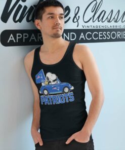 Snoopy Woodstock Driving Car New England Patriots Tank Top Racerback