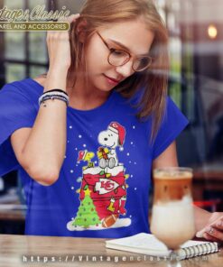 Snoopy Woodstock Kansas City Chiefs Christmas Women TShirt