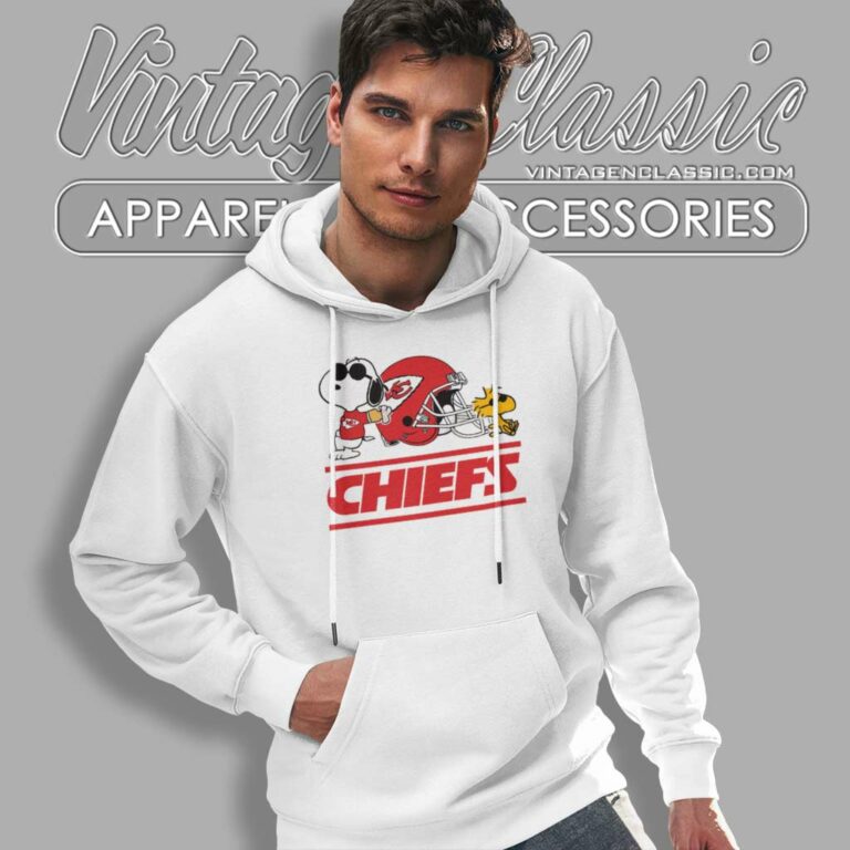Snoopy Woodstock Kansas City Chiefs Hoodie Snoopy Woodstock Kansas City Chiefs Hoodie