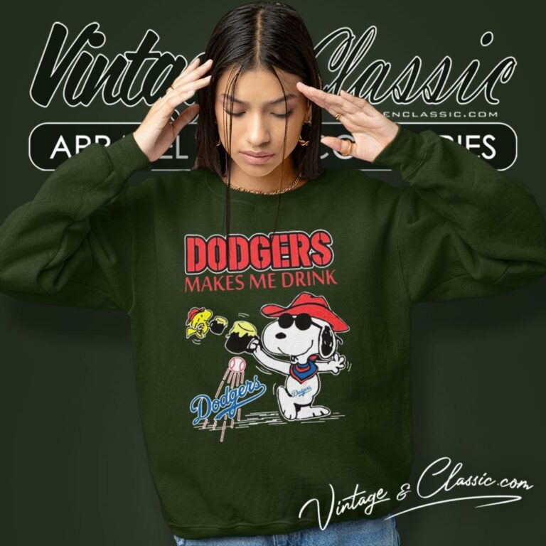Snoopy Woodstock Los Angeles Dodgers Makes Me Drinks Sweatshirt Snoopy Woodstock Los Angeles Dodgers Makes Me Drinks Sweatshirt