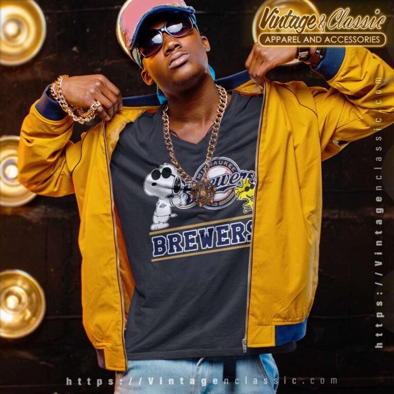 Snoopy Woodstock Milwaukee Brewers Baseball V Neck TShirt Snoopy Woodstock Milwaukee Brewers Baseball V Neck TShirt