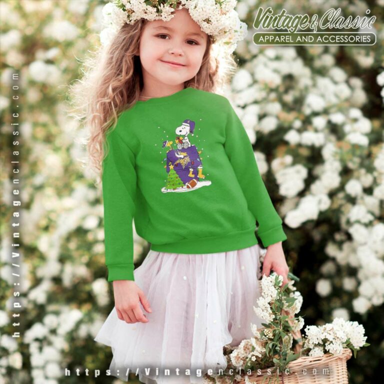 Snoopy Woodstock Minnesota Vikings Christmas Kids Sweatshirt Snoopy Woodstock Minnesota Vikings Christmas Kids Sweatshirt
