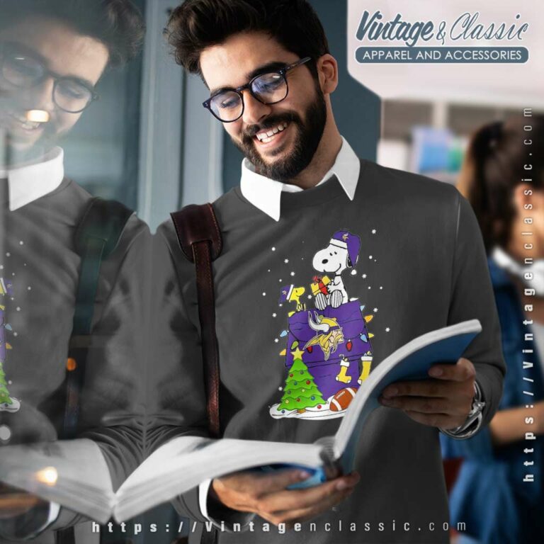 Snoopy Woodstock Minnesota Vikings Christmas Sweatshirt Snoopy Woodstock Minnesota Vikings Christmas Sweatshirt