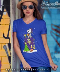 Snoopy Woodstock Minnesota Vikings Christmas V Neck TShirt