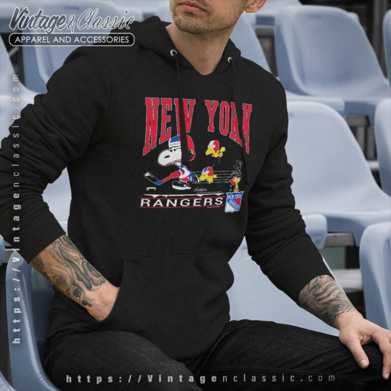 Snoopy Woodstock New York Rangers Hoodie Snoopy Woodstock New York Rangers Hoodie