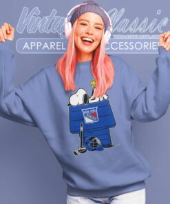 Snoopy Woodstock New York Rangers Nhl Hockey Sweatshirt