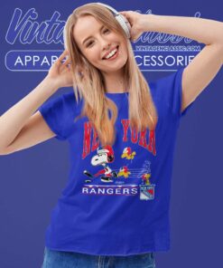 Snoopy Woodstock New York Rangers Shirt 7 Snoopy Woodstock New York Rangers Women TShirt