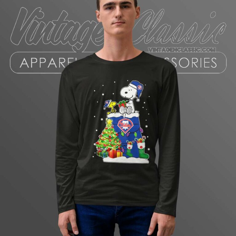 Snoopy Woodstock Philadelphia Phillies Merry Christmas Long Sleeve Tee Snoopy Woodstock Philadelphia Phillies Merry Christmas Long Sleeve Tee