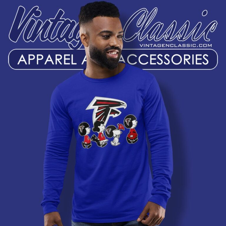 Snoopy And Friends Walking Atlanta Falcons Long Sleeve Tee Snoopy And Friends Walking Atlanta Falcons Long Sleeve Tee