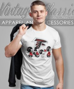 Snoopy And Friends Walking Atlanta Falcons T Shirt