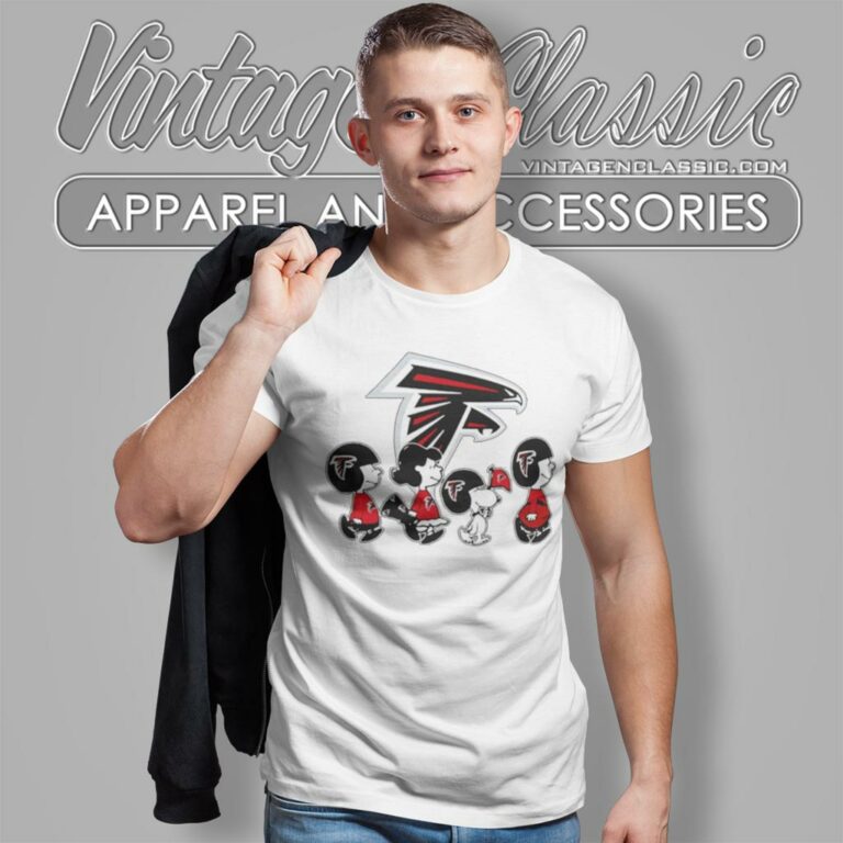 Snoopy And Friends Walking Atlanta Falcons T Shirt Snoopy And Friends Walking Atlanta Falcons T Shirt