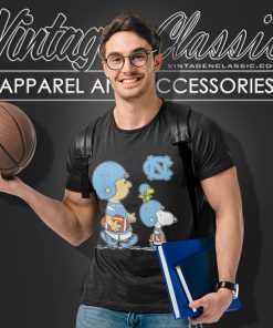 Snoopy Woodstock Wear Hat North Carolina Tar Heels Football T Shirt